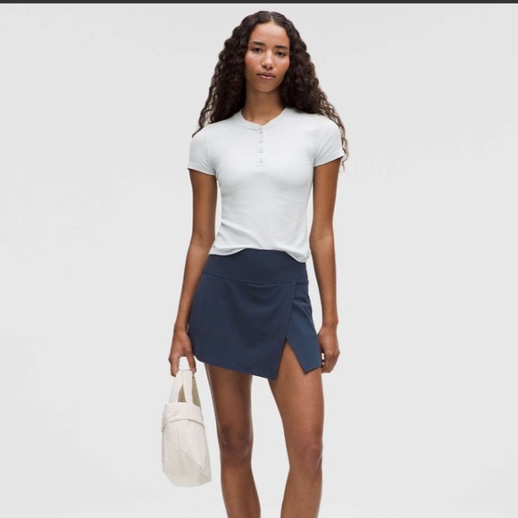 NWT Lululemon Align High-Rise Wrap-Front Skirt
Club Blue - Picture 2 of 4